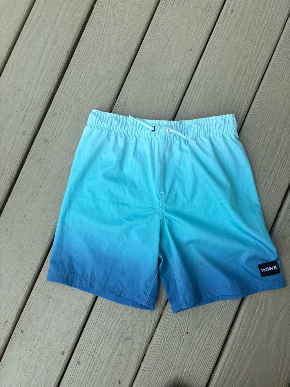 HURLEY Boys Gradient Aqua to Navy Swim Shorts, Size: M (boys 10/12)
